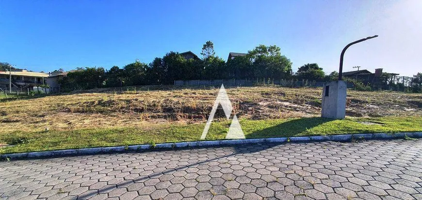 Foto 1 de Lote/Terreno à venda, 236m² em Praia do Rosa, Imbituba