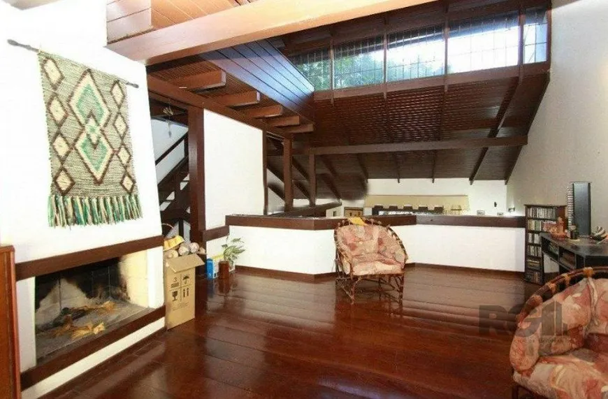 Foto 1 de Casa com 3 Quartos para alugar, 273m² em Boa Vista, Porto Alegre