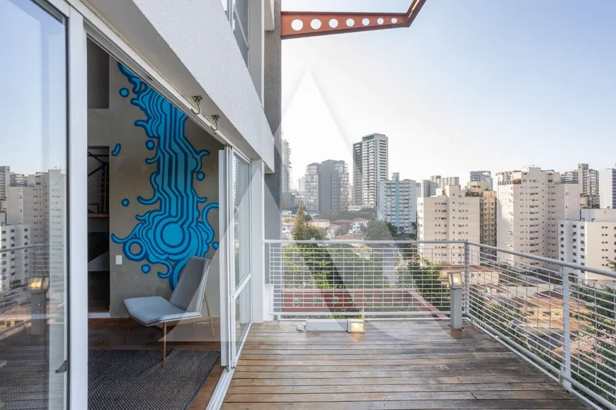 Foto 1 de Apartamento com 1 Quarto à venda, 136m² em Vila Madalena, São Paulo