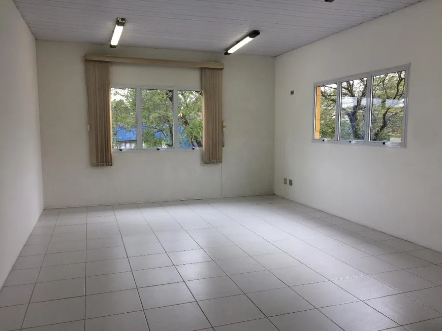 Foto 1 de Sala Comercial para alugar, 30m² em Jardim da Glória, Cotia