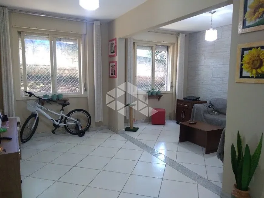 Foto 1 de Apartamento com 3 Quartos à venda, 68m² em Cavalhada, Porto Alegre