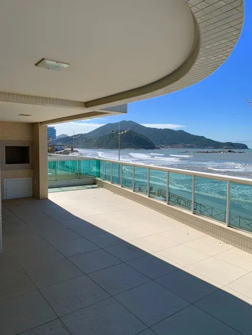 Foto 1 de Apartamento com 3 Quartos à venda, 165m² em São Pedro, Navegantes