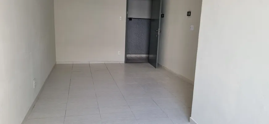 Foto 1 de Apartamento com 2 Quartos para alugar, 64m² em Todos os Santos, Rio de Janeiro