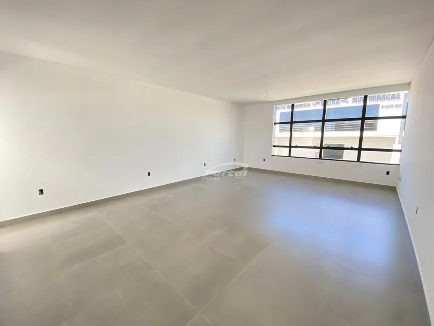 Foto 1 de Sala Comercial para alugar, 44m² em Santo Antônio, Balneário Piçarras