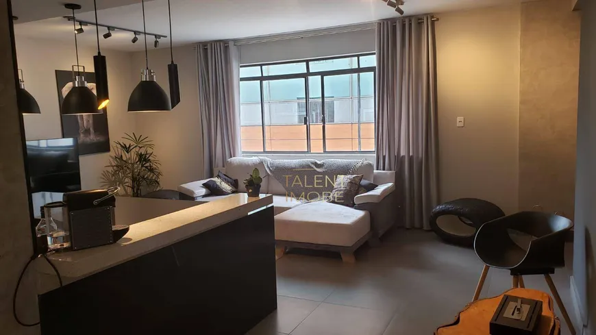 Foto 1 de Apartamento com 3 Quartos para venda ou aluguel, 155m² em Jardim Paulista, São Paulo