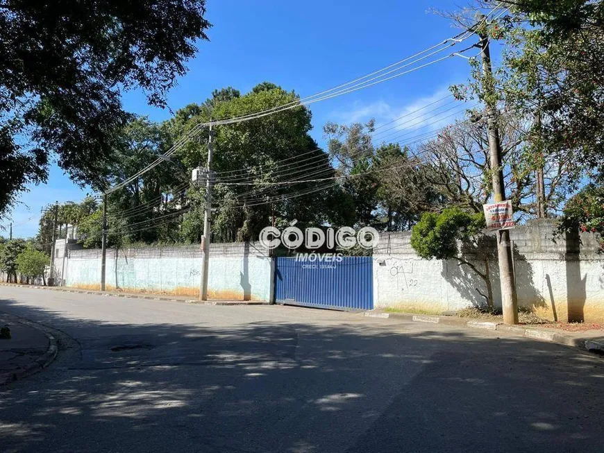 Foto 1 de Galpão/Depósito/Armazém à venda, 750m² em Aracília, Guarulhos