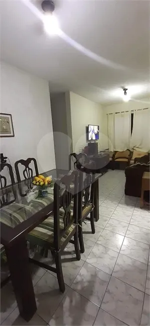 Foto 1 de Apartamento com 3 Quartos à venda, 65m² em Parque Viaduto, Bauru