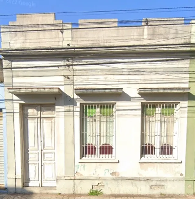 Foto 1 de Casa com 2 Quartos à venda, 115m² em Centro, Pelotas