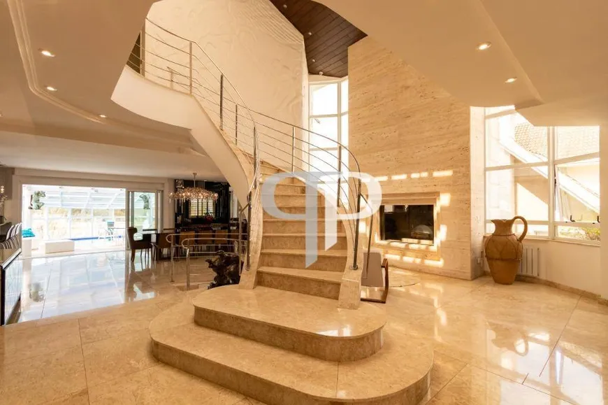 Foto 1 de Casa de Condomínio com 4 Quartos à venda, 700m² em Alphaville Graciosa, Pinhais