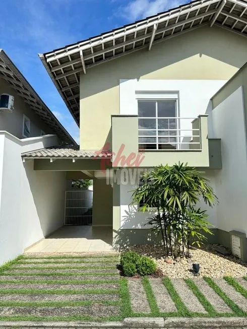 Foto 1 de Sobrado com 3 Quartos para alugar, 137m² em Costa E Silva, Joinville