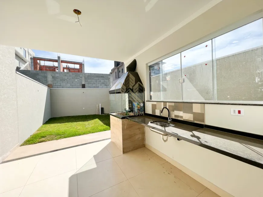 Foto 1 de Casa com 3 Quartos à venda, 115m² em Jardim do Lago, Atibaia