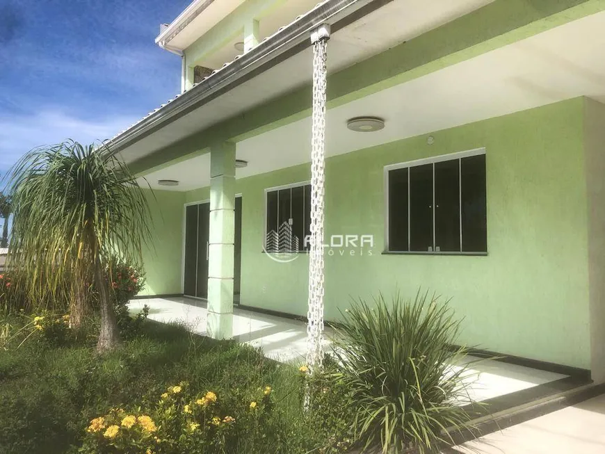 Foto 1 de Casa de Condomínio com 4 Quartos à venda, 175m² em Ponta Grossa, Maricá