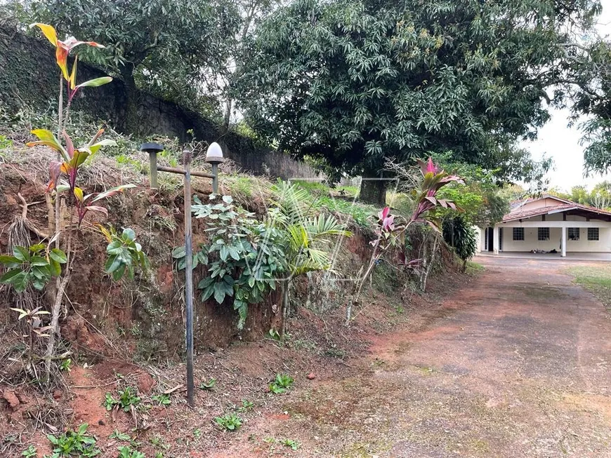 Foto 1 de Fazenda/Sítio com 3 Quartos à venda, 300m² em Sousas, Campinas