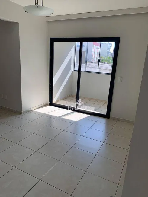 Foto 1 de Apartamento com 3 Quartos à venda, 87m² em Lidice, Uberlândia