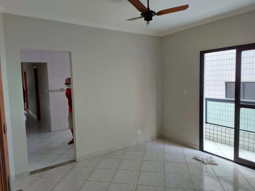 Foto 1 de Apartamento com 2 Quartos à venda, 70m² em Vila Guilhermina, Praia Grande