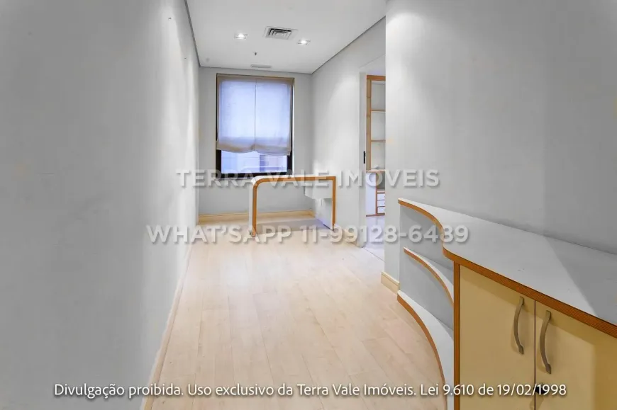 Foto 1 de Sala Comercial com 2 Quartos para alugar, 32m² em Vila Mariana, São Paulo