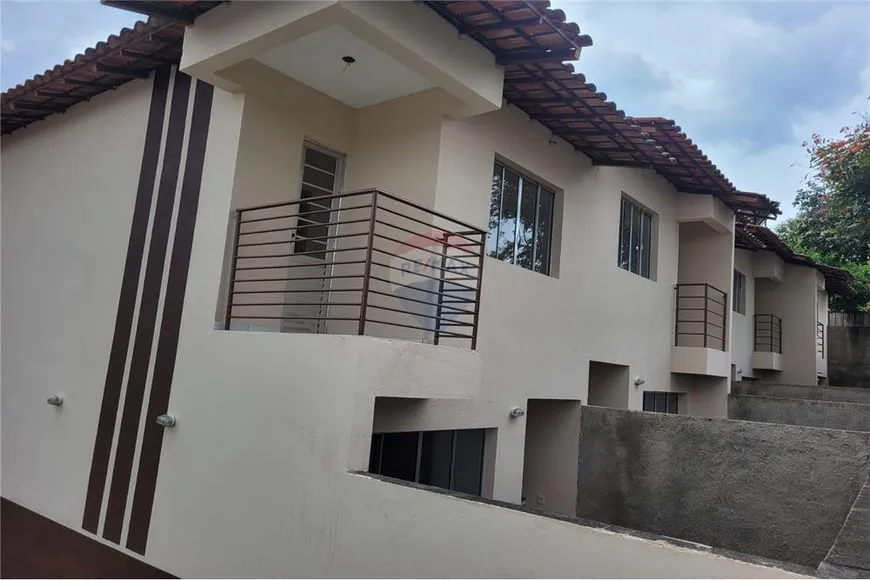 Foto 1 de Casa com 2 Quartos à venda, 74m² em Petrovale, Betim