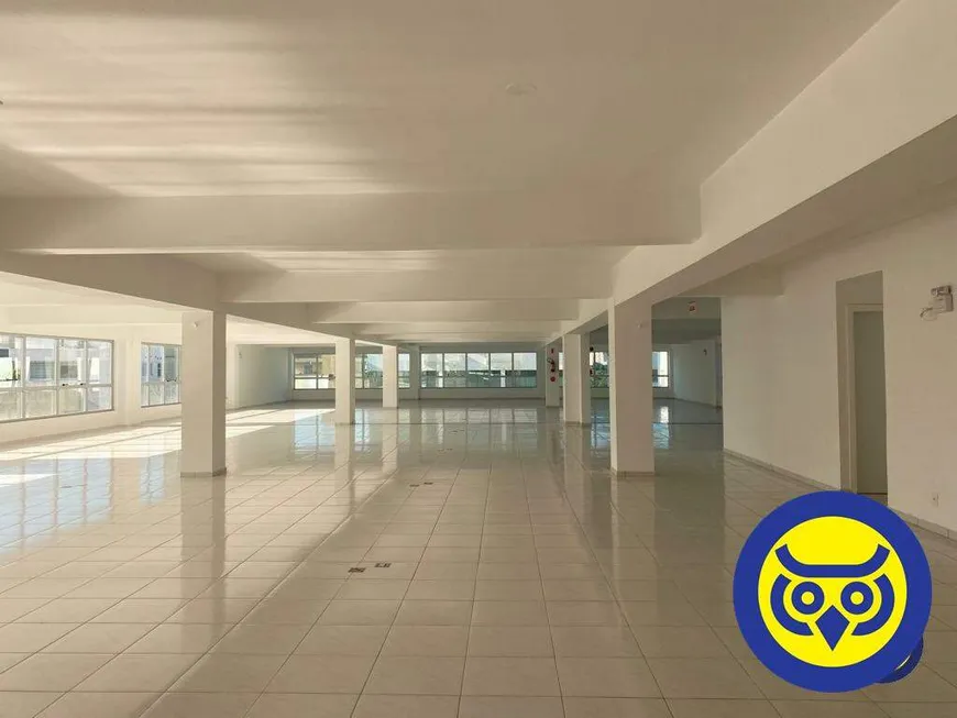 Foto 1 de Sala Comercial para alugar, 950m² em Trindade, Florianópolis