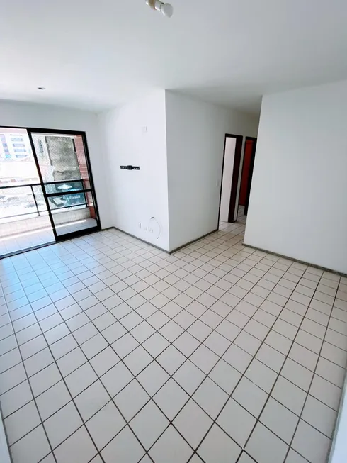 Foto 1 de Apartamento com 3 Quartos à venda, 66m² em Pina, Recife