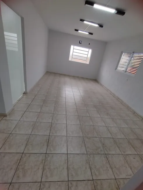 Foto 1 de Ponto Comercial para alugar, 78m² em Setor Nova Vila, Goiânia