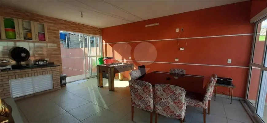 Foto 1 de Sobrado com 3 Quartos para venda ou aluguel, 220m² em Limão, São Paulo