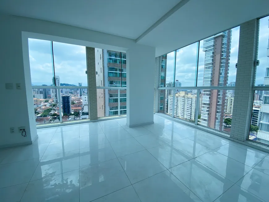 Foto 1 de Cobertura com 3 Quartos à venda, 349m² em Gonzaga, Santos