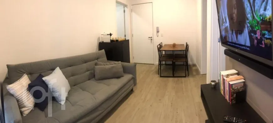 Foto 1 de Apartamento com 1 Quarto à venda, 41m² em República, São Paulo