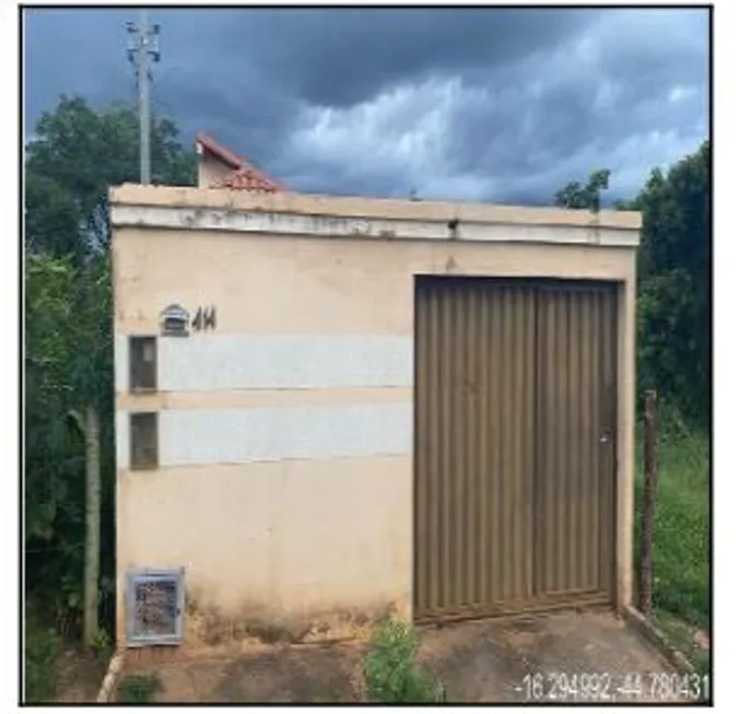 Foto 1 de Casa com 3 Quartos à venda, 137m² em , Ubaí