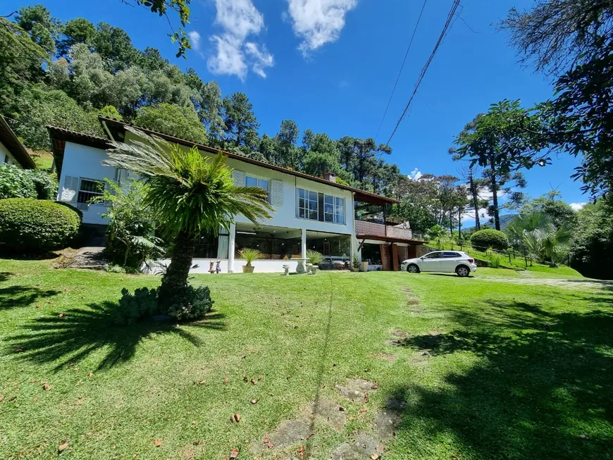 Foto 1 de Casa com 3 Quartos à venda, 8000m² em Mury, Nova Friburgo