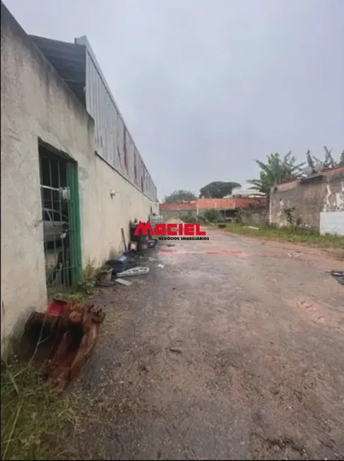 Foto 1 de Lote/Terreno à venda, 180m² em Jardim Imperial, São José dos Campos