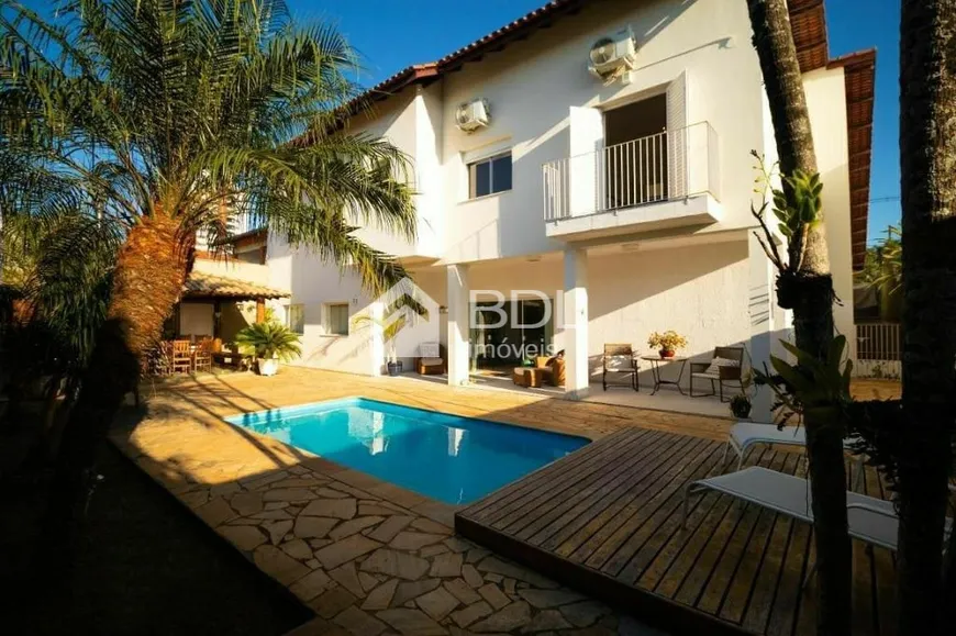 Foto 1 de Casa de Condomínio com 4 Quartos para venda ou aluguel, 390m² em Vila Brandina, Campinas