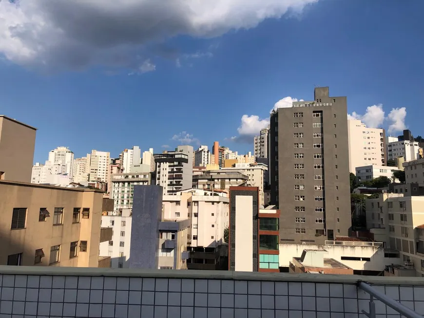 Foto 1 de Cobertura com 3 Quartos à venda, 200m² em Sion, Belo Horizonte