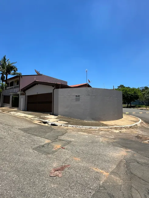 Foto 1 de Casa com 3 Quartos à venda, 400m² em Parque Santa Maria, Tatuí