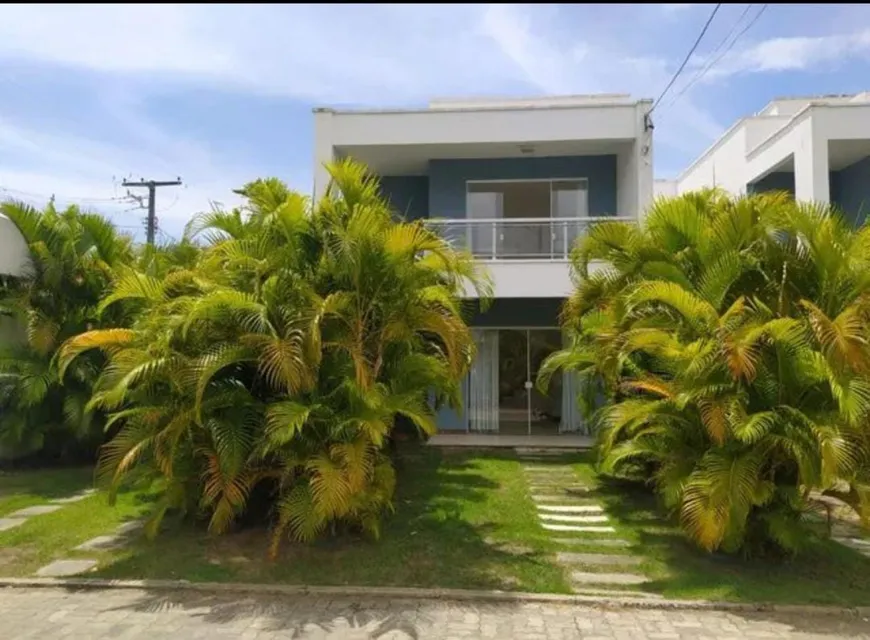 Foto 1 de Casa de Condomínio com 4 Quartos para alugar, 90m² em Buraquinho, Lauro de Freitas