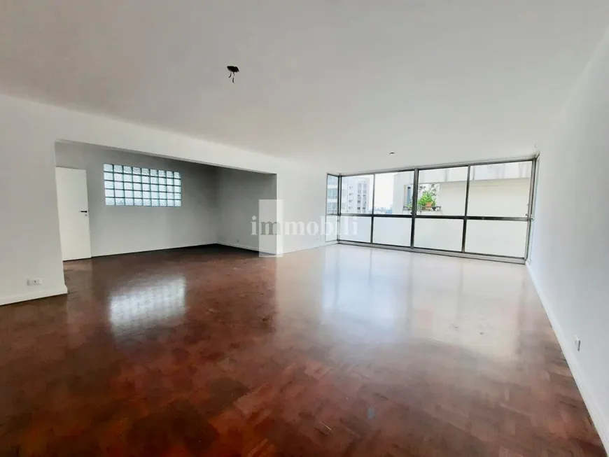 Foto 1 de Apartamento com 3 Quartos à venda, 170m² em Higienópolis, São Paulo