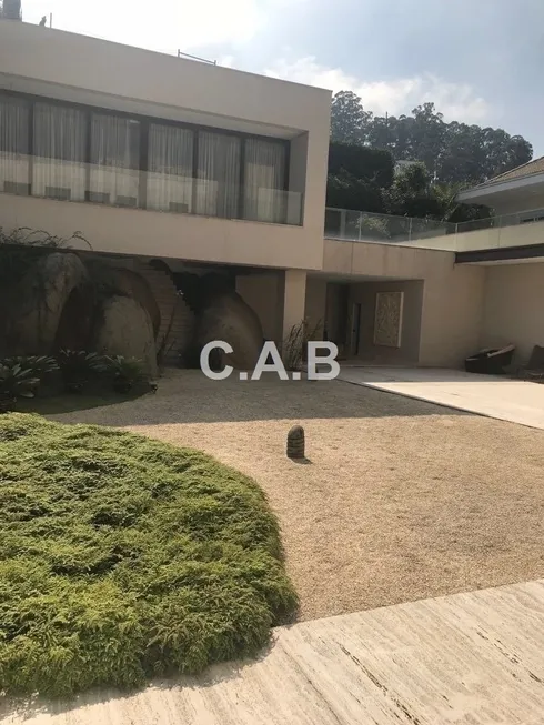 Foto 1 de Casa de Condomínio com 5 Quartos à venda, 1450m² em Tamboré, Barueri