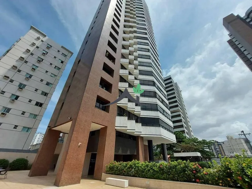 Foto 1 de Apartamento com 4 Quartos à venda, 268m² em Barra, Salvador