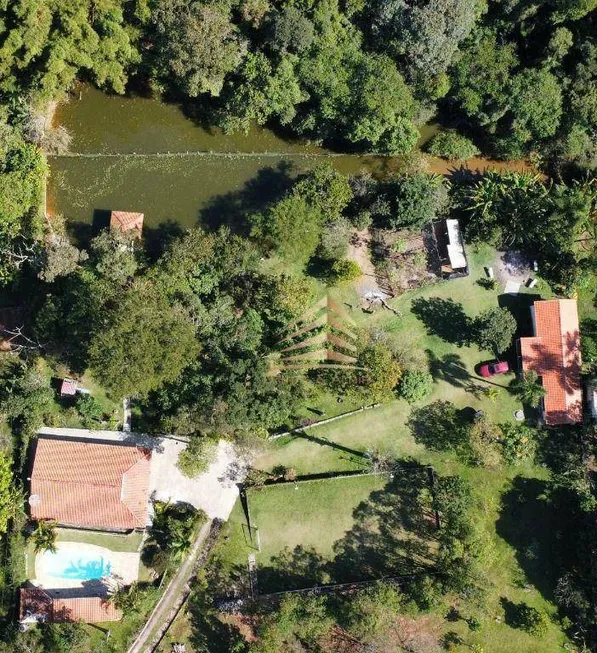 Foto 1 de Fazenda/Sítio com 4 Quartos à venda, 6m² em Arujá Country Club, Arujá