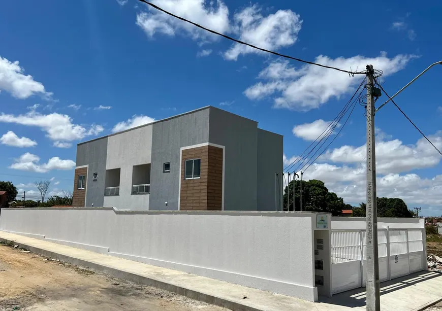 Foto 1 de Apartamento com 2 Quartos à venda, 55m² em Ancuri, Itaitinga