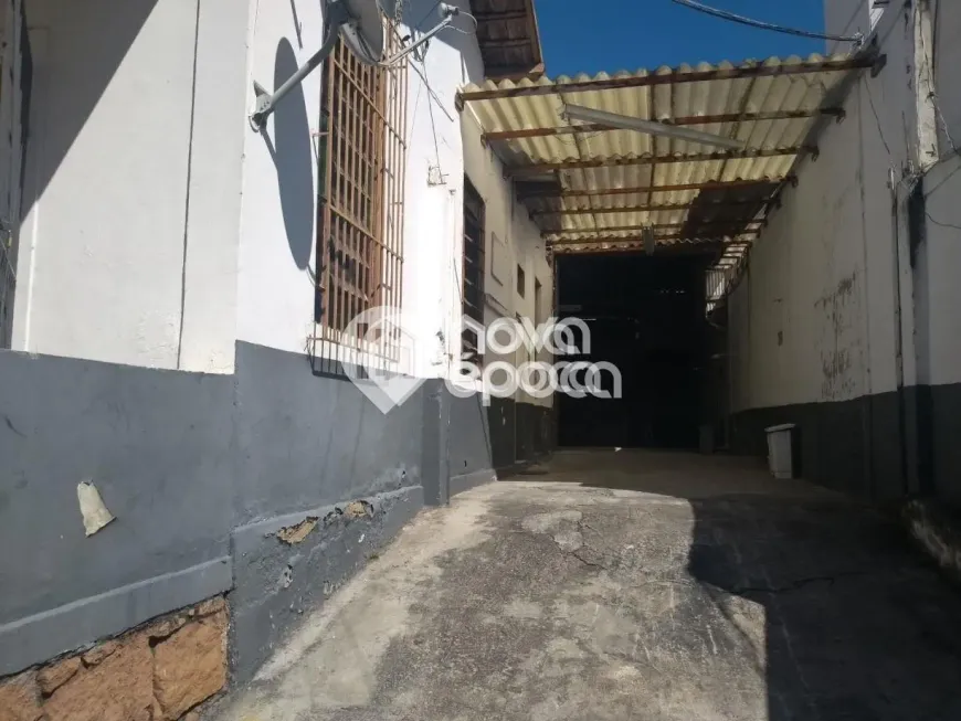 Foto 1 de Lote/Terreno à venda, 1100m² em Lins de Vasconcelos, Rio de Janeiro