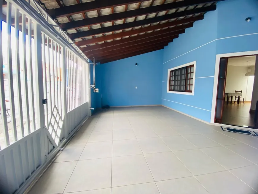 Foto 1 de Casa com 3 Quartos à venda, 115m² em Jardim Altos de Santana II, Jacareí