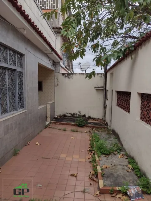 Foto 1 de Casa com 5 Quartos à venda, 100m² em Parque Anchieta, Rio de Janeiro