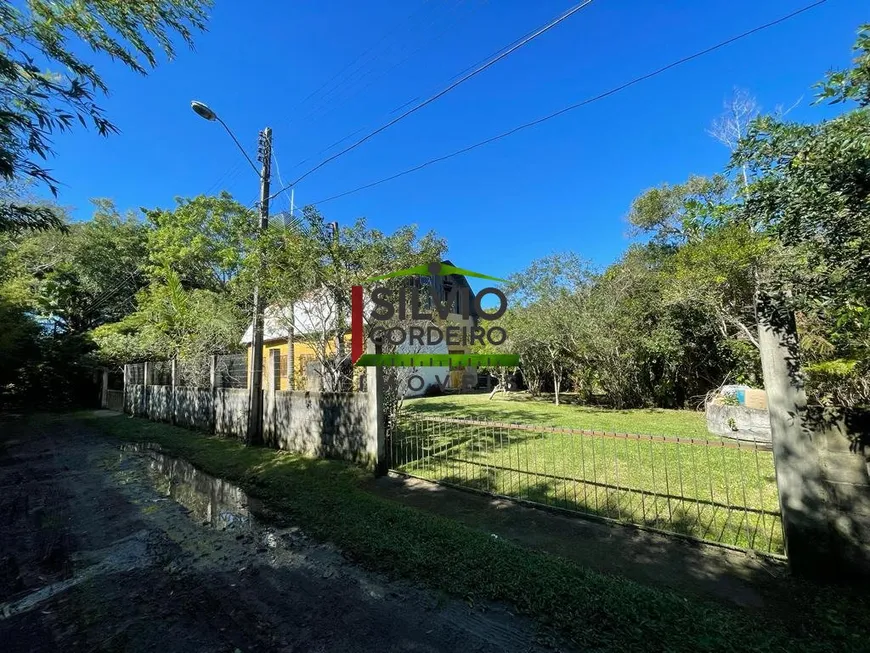 Foto 1 de Lote/Terreno à venda, 800m² em Lagoa da Conceição, Florianópolis