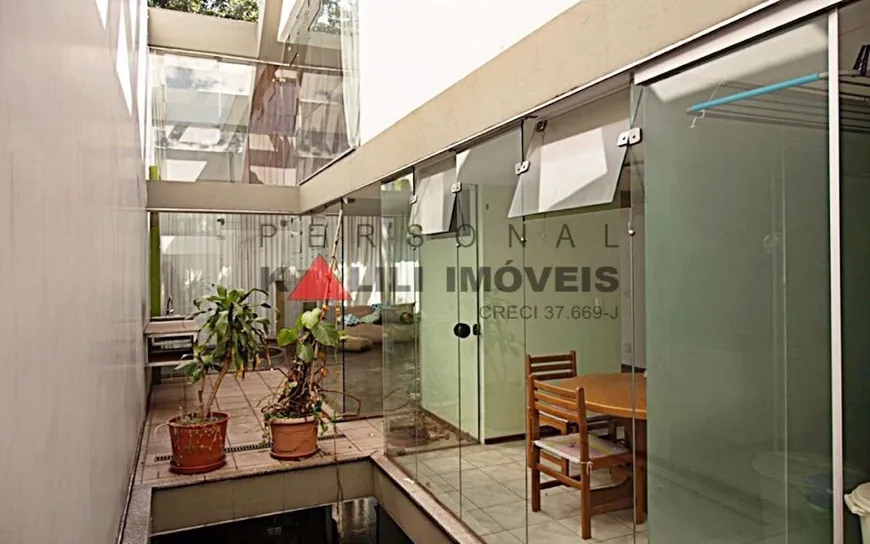 Foto 1 de Casa de Condomínio com 3 Quartos para venda ou aluguel, 200m² em Moema, São Paulo