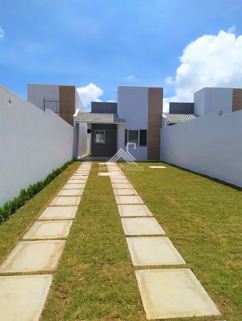 Foto 1 de Casa com 2 Quartos à venda, 71m² em Pires Façanha, Eusébio