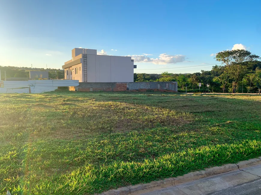 Foto 1 de Lote/Terreno à venda, 306m² em Jardins Porto, Senador Canedo