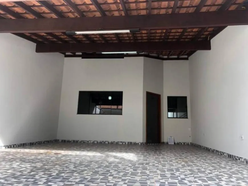 Foto 1 de Casa com 2 Quartos à venda, 123m² em Parque Nova Carioba, Americana