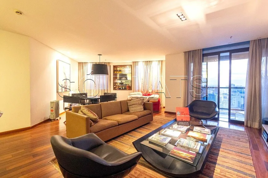 Foto 1 de Apartamento com 2 Quartos para alugar, 78m² em Jardim Europa, São Paulo
