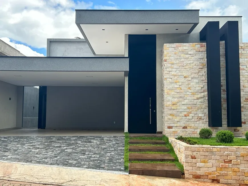 Foto 1 de Casa de Condomínio com 3 Quartos à venda, 260m² em Setor Habitacional Arniqueira, Brasília