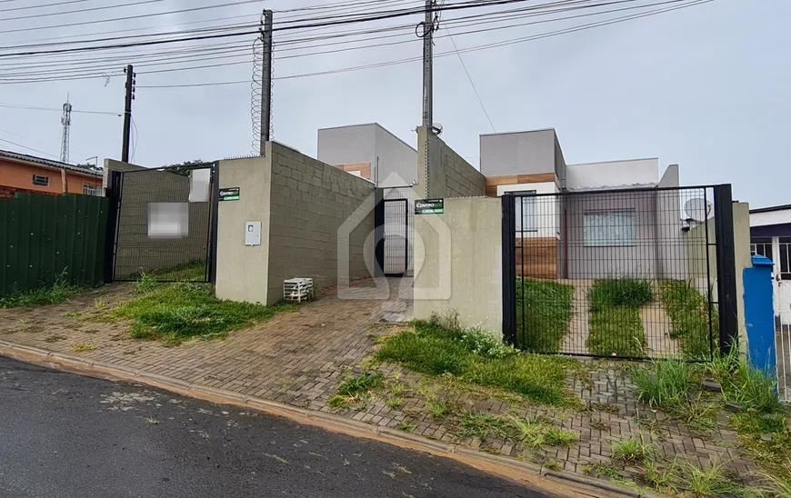 Foto 1 de Casa com 2 Quartos à venda, 56m² em Nova Rússia, Ponta Grossa